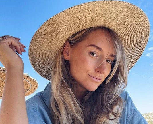 Bronté Gabrielle båthatt Kamel