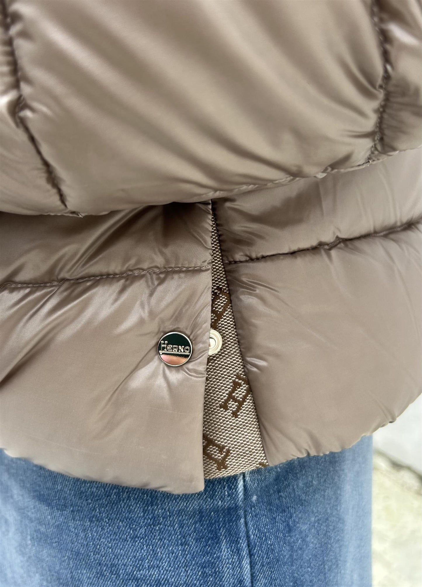 Herno Jakke A-fasong Beige - ZhosLaila