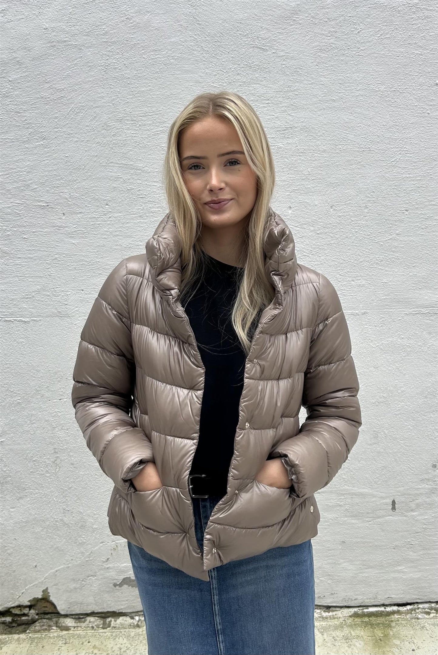 Herno Jakke A-fasong Beige - ZhosLaila