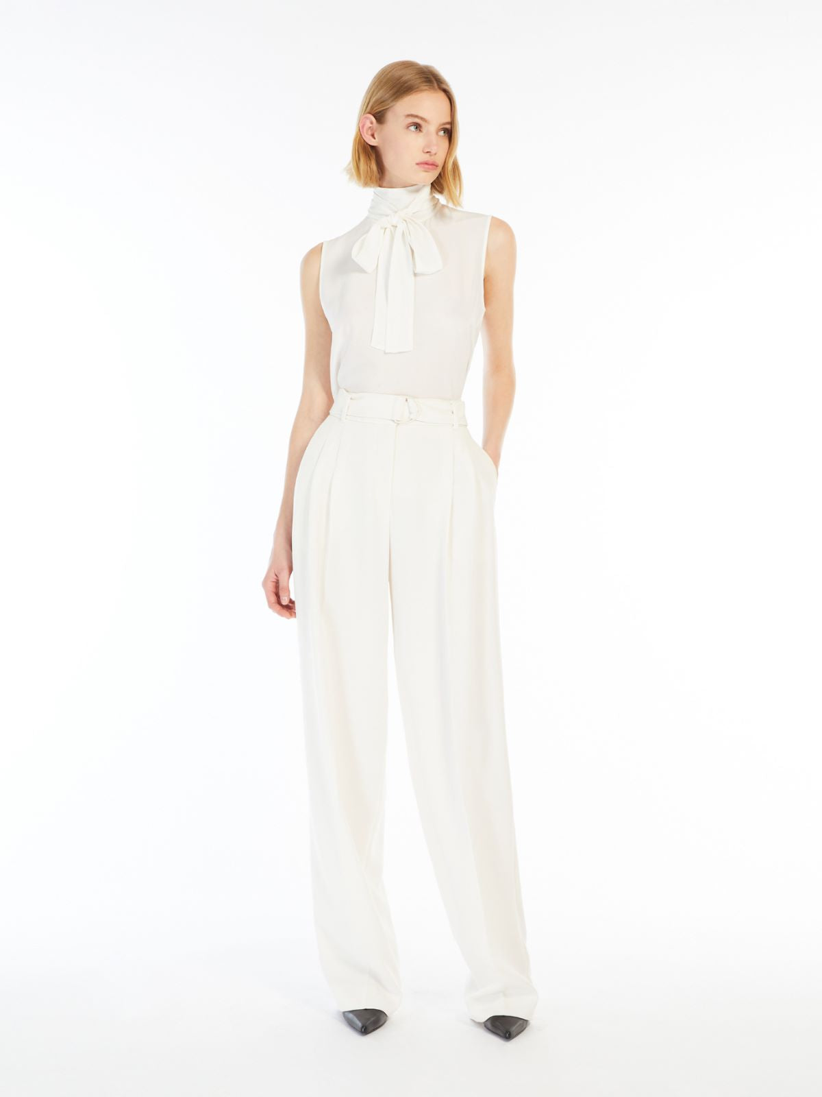 Max Mara Studio Lira Crêpe de Chine topp med sløyfe - ZhosLaila