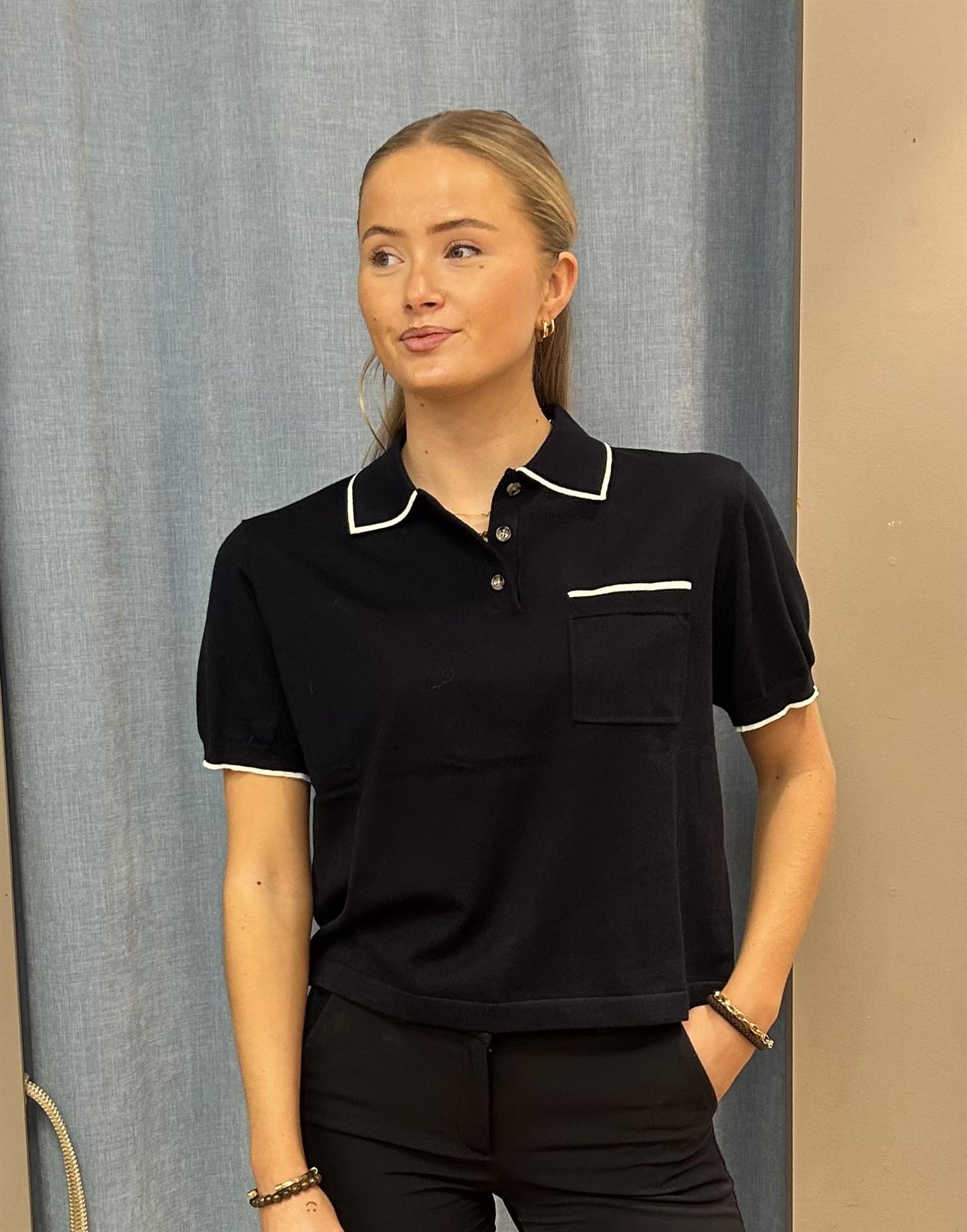 Allude Poloneck genser med korte armer Mørkeblå