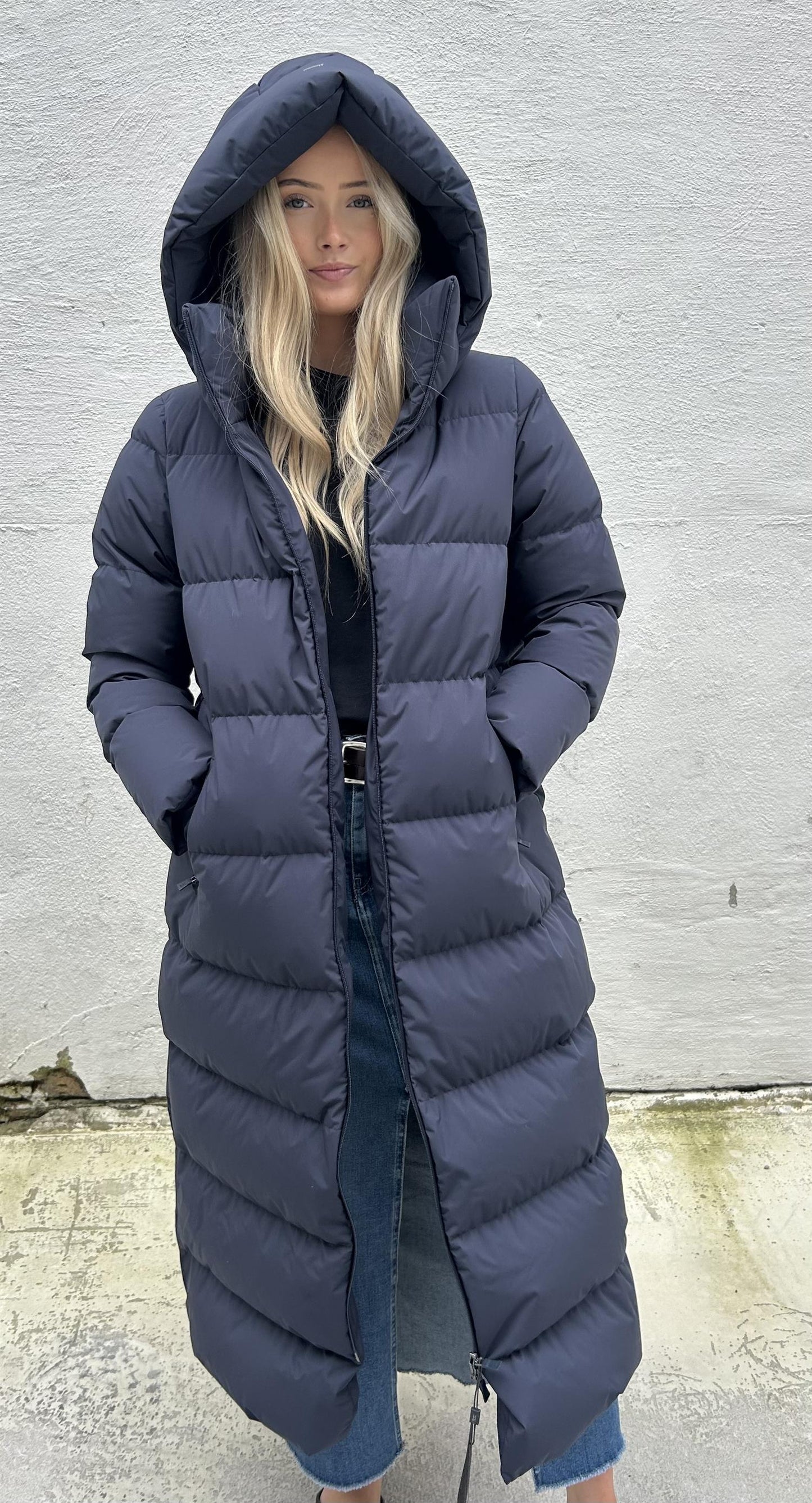 Herno Woven coat Mørkeblå - ZhosLaila