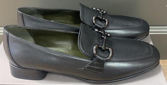 Laura Bellariva Skinn Sko med metall spenne Sorte - ZhosLaila