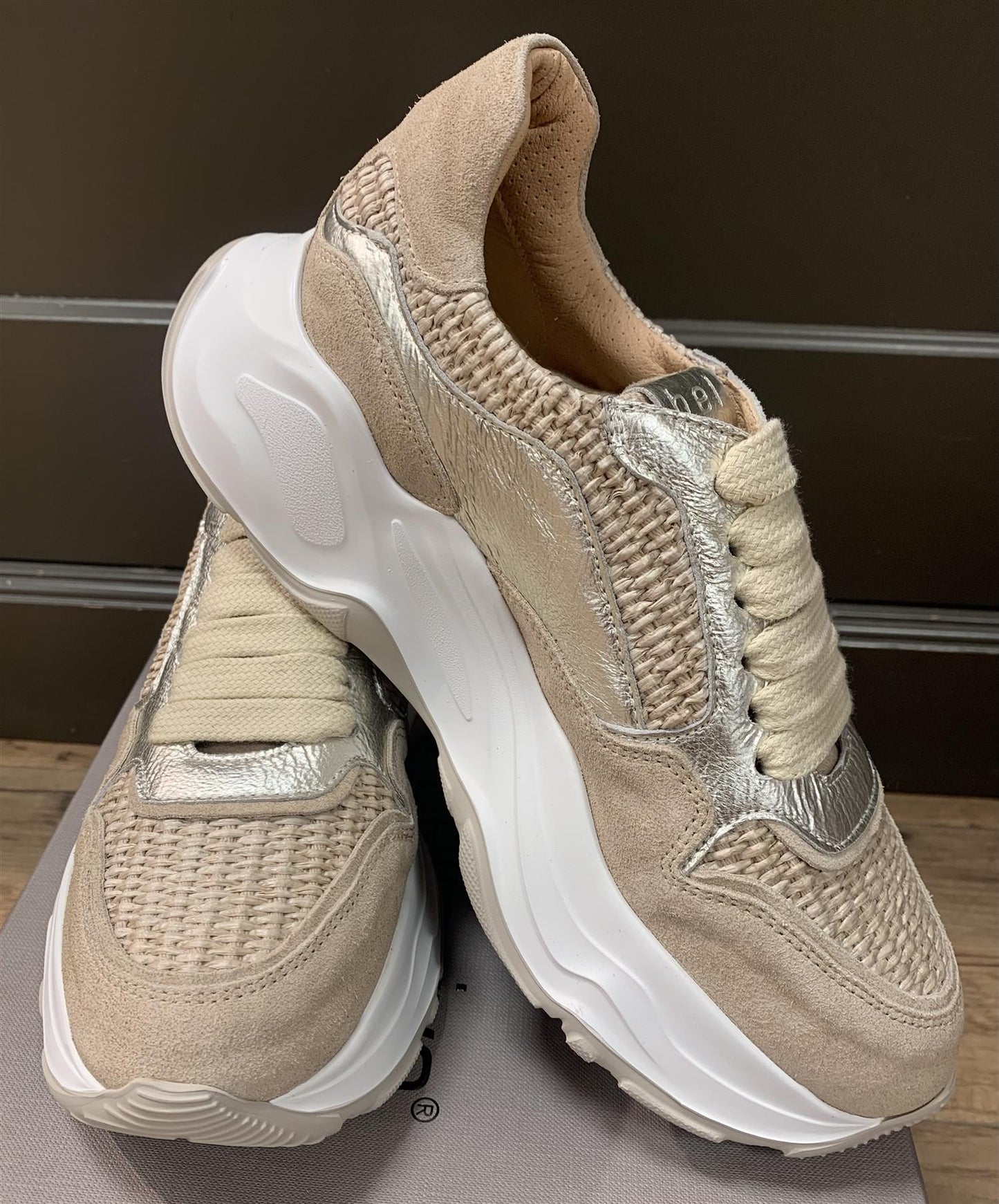 Laura Bellariva Sneakers med rafia og skinn Beige - ZhosLaila