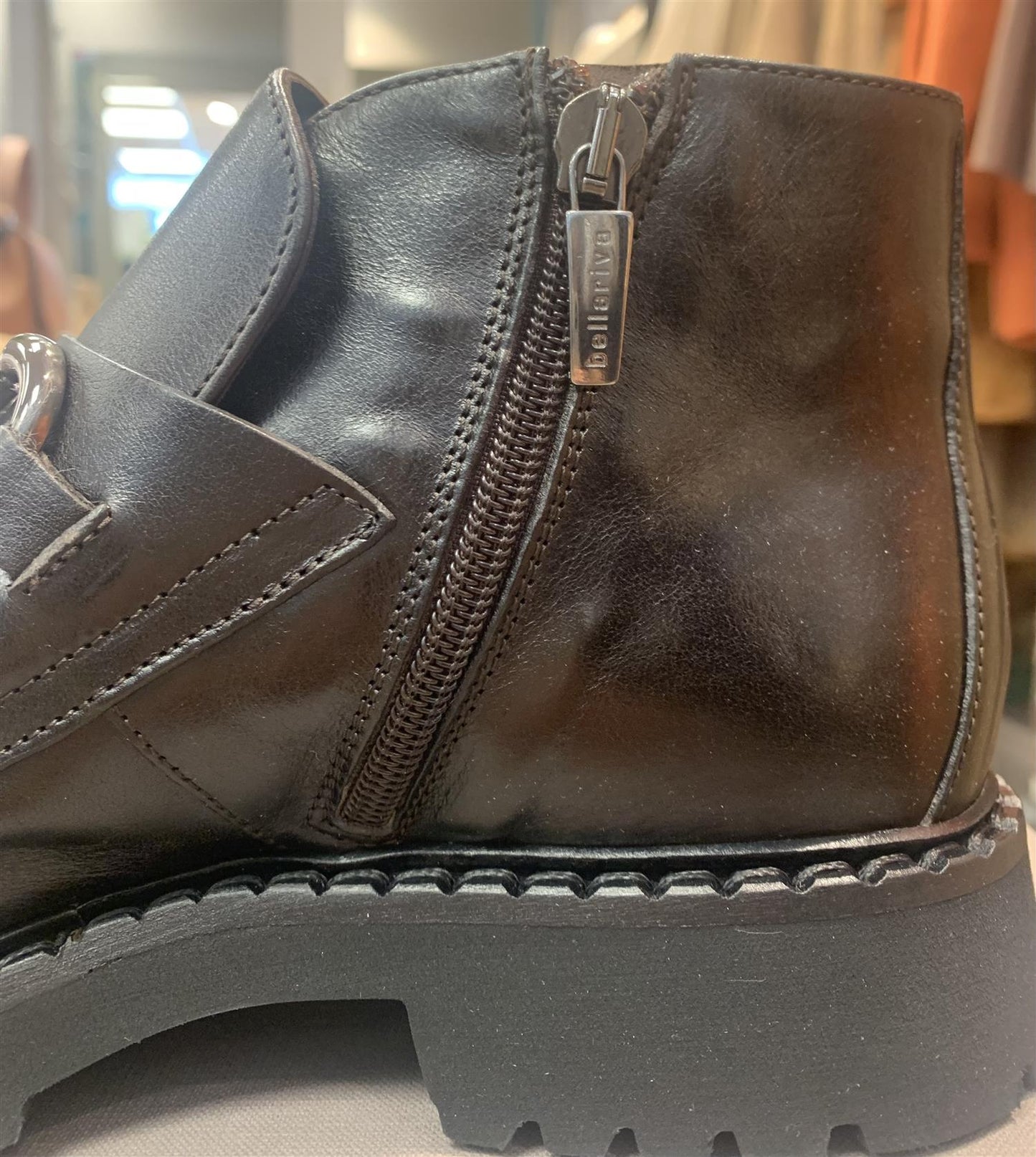 Laura Bellariva skinn Skolett med spenne Mørkebrun - ZhosLaila