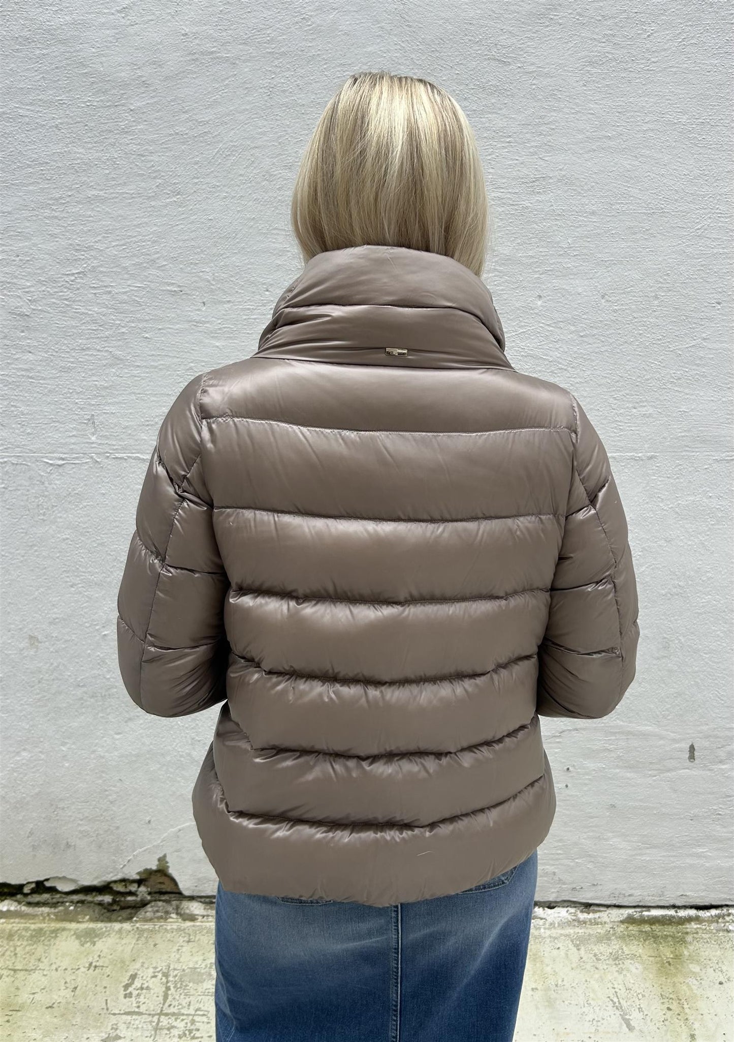 Herno Jakke A-fasong Beige - ZhosLaila