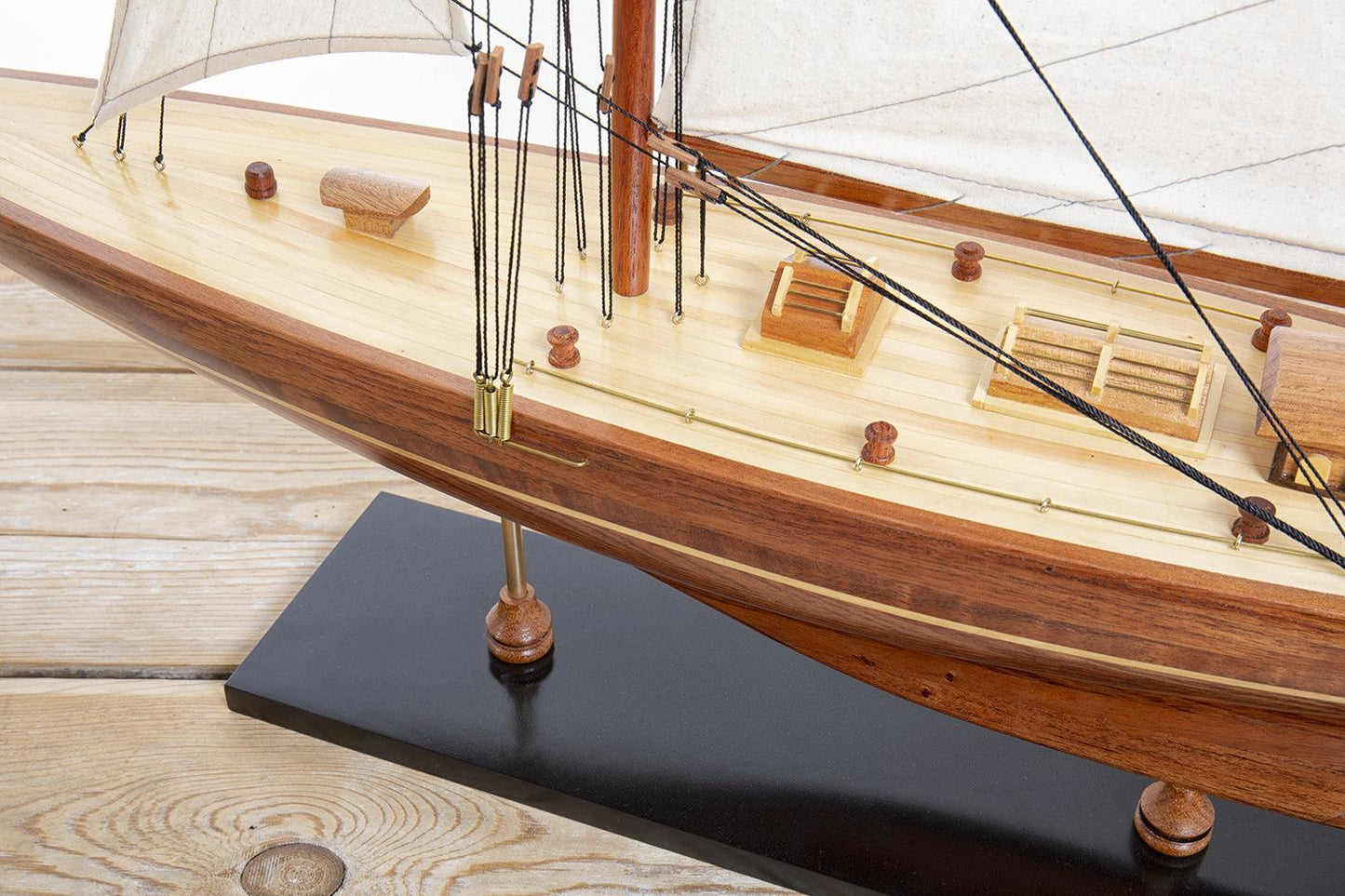 Artesania Yacht Seilbåt Shamrock L:100cm