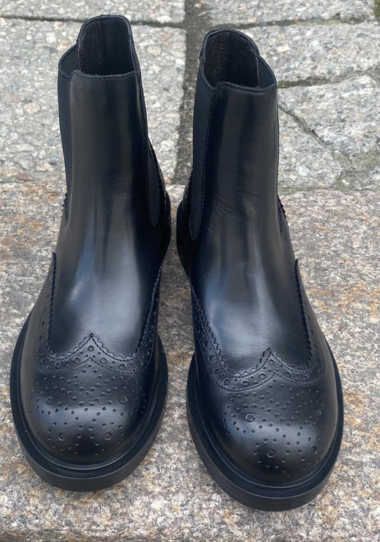 Laura Bellariva Chelsea ankel boot Sorte - ZhosLaila