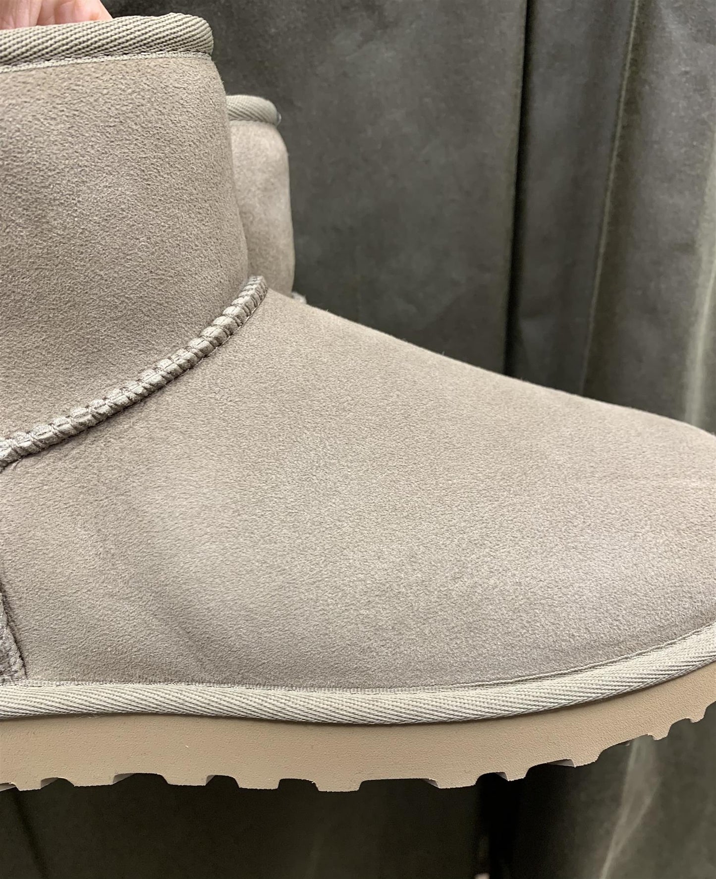 UGG Women's Classic Lys Beige - ZhosLaila