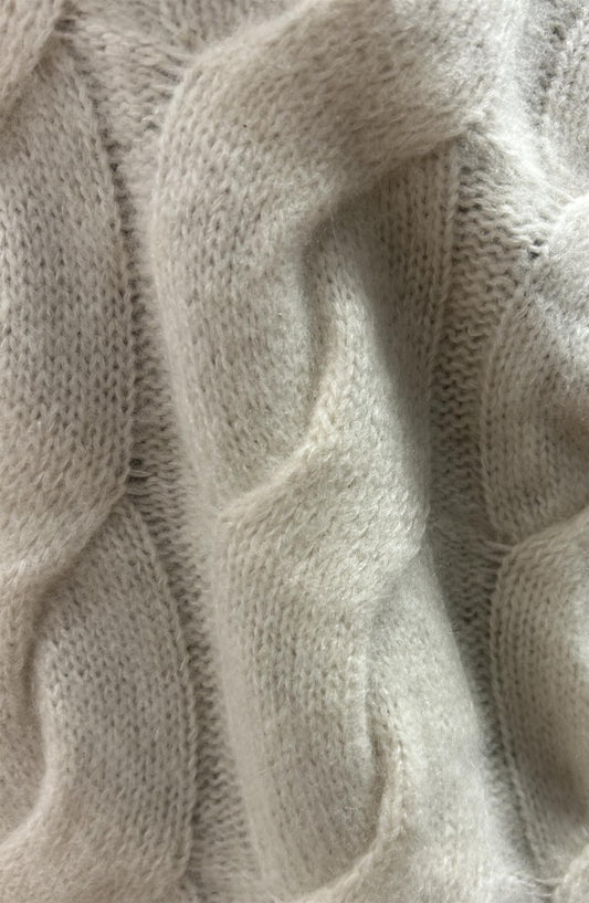 Allude Pullover V-hals og flettestrikk Off-White - ZhosLaila