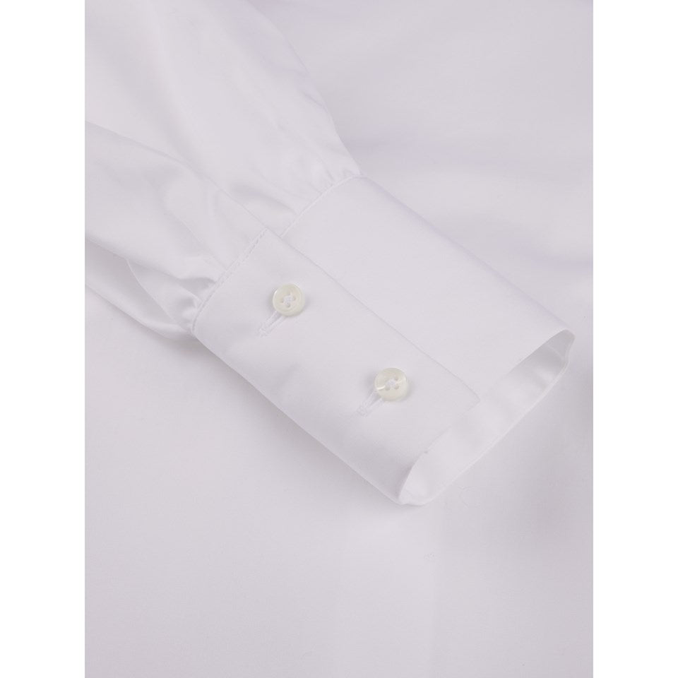 Feline White Frill