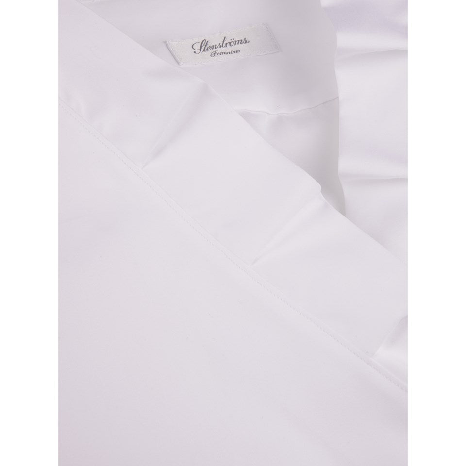 Feline White Frill