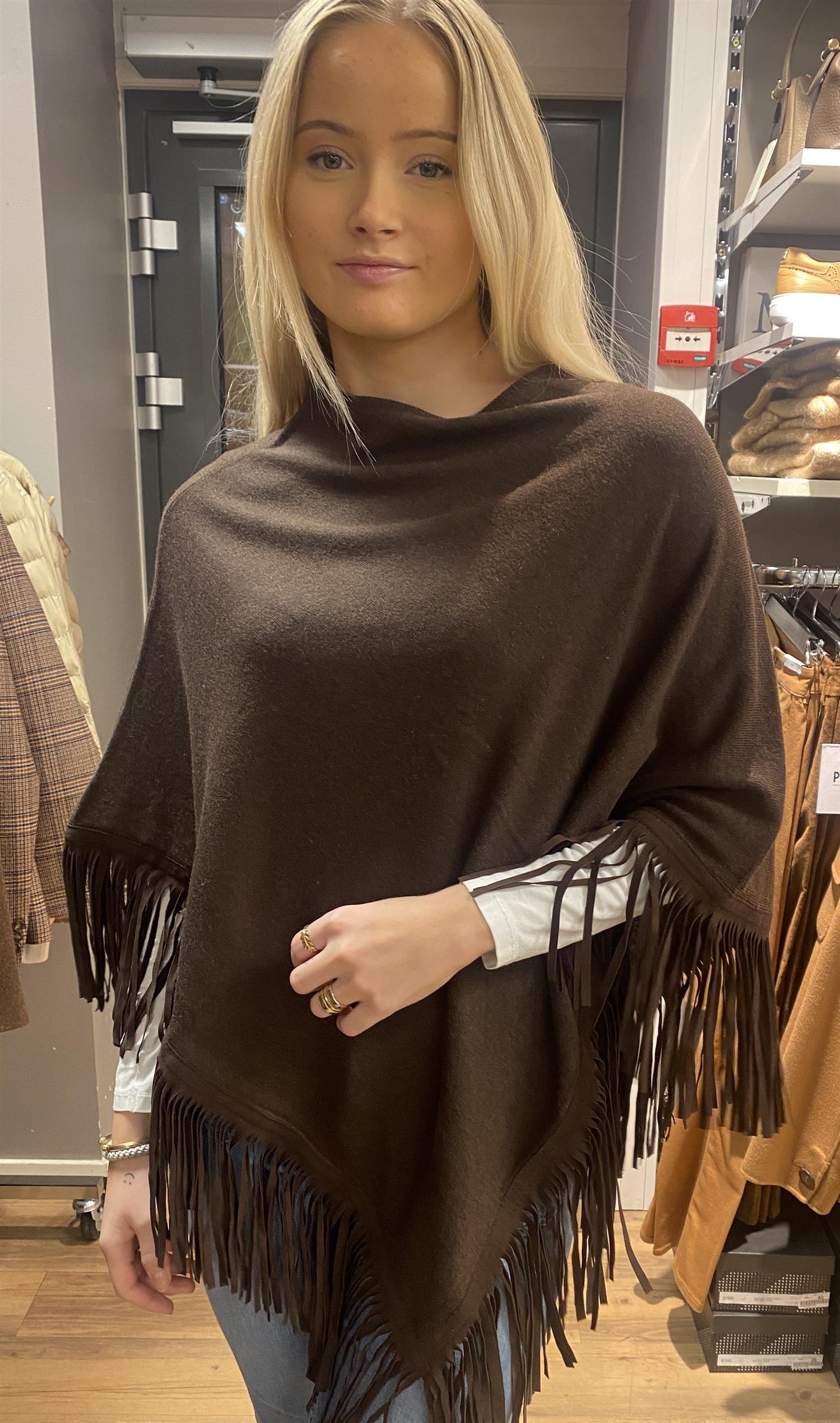 Prati Cashmere poncho - ZhosLaila