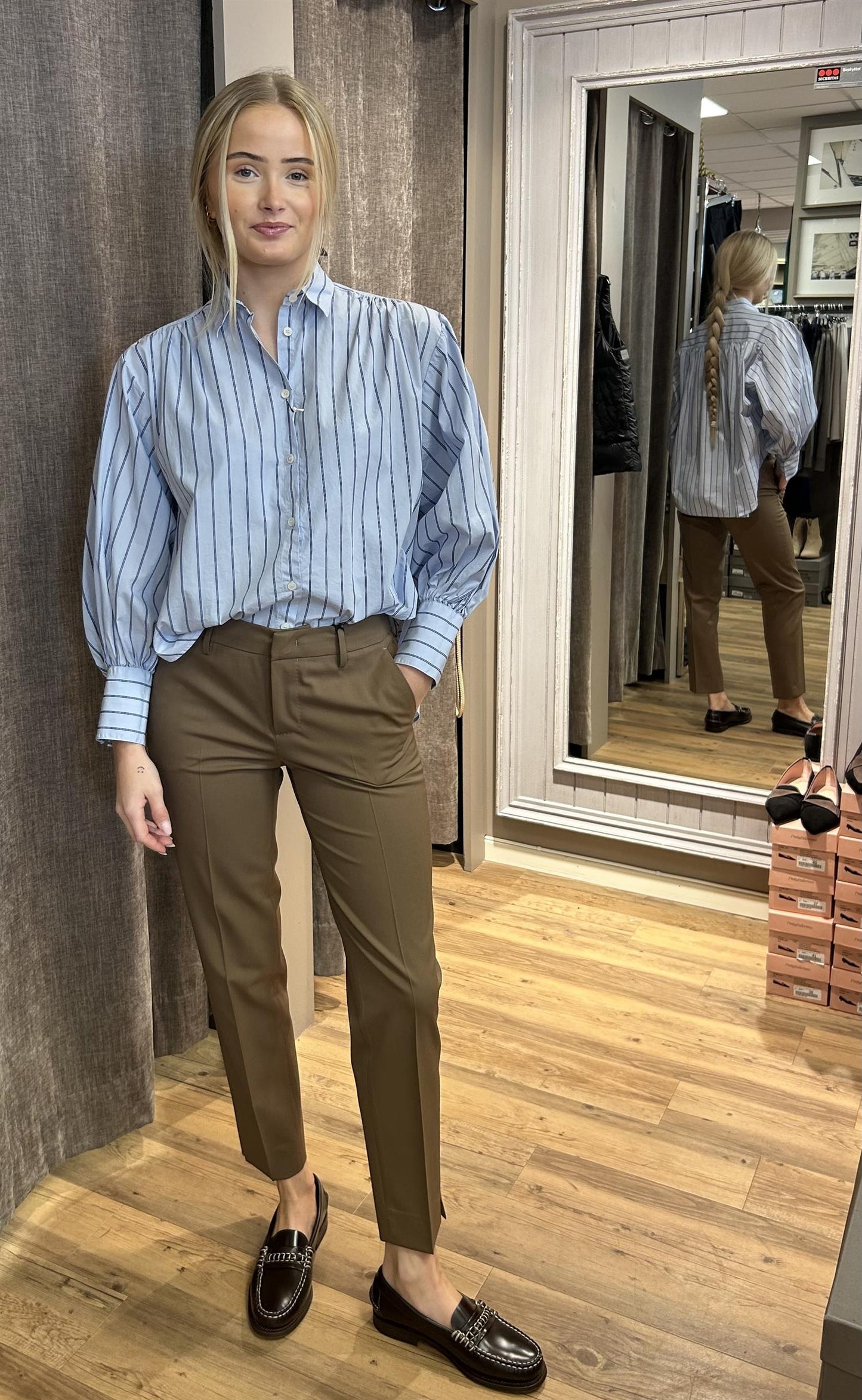 PT Torino New York ullbukse med stretch Beige