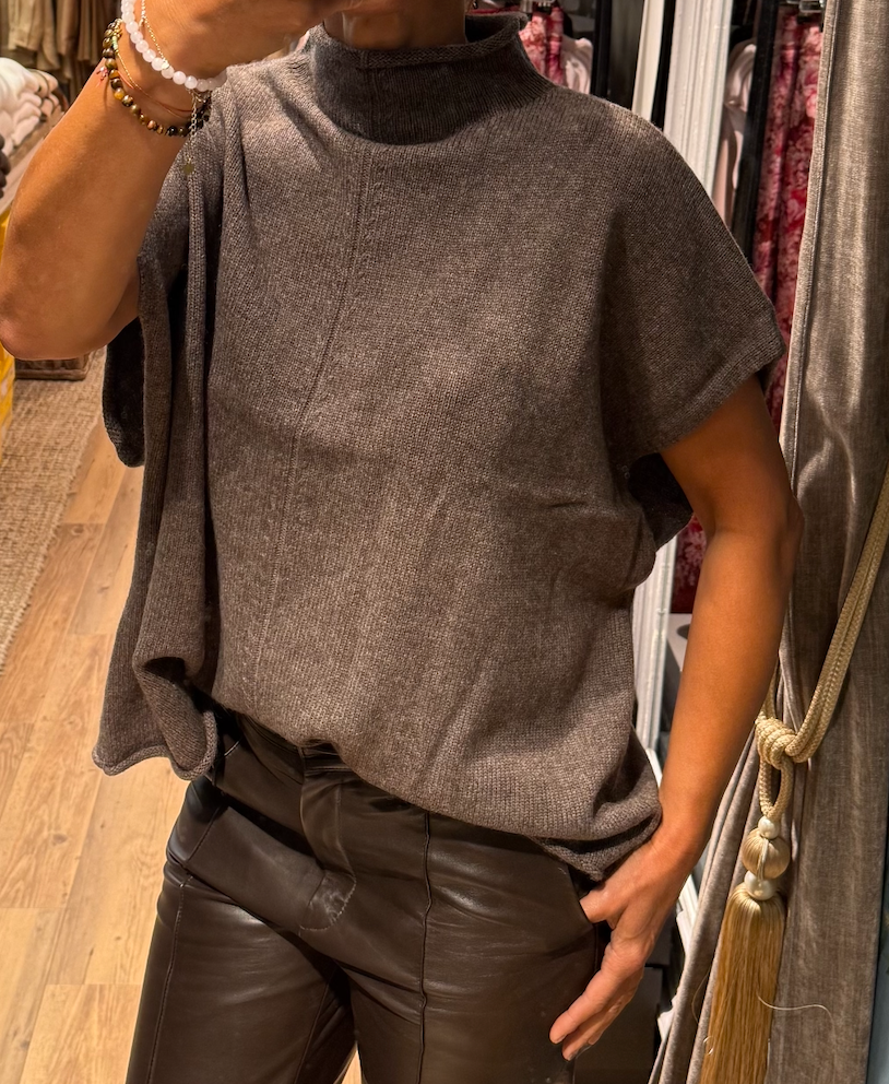 Dear Dharma vest i yak og ull Brun