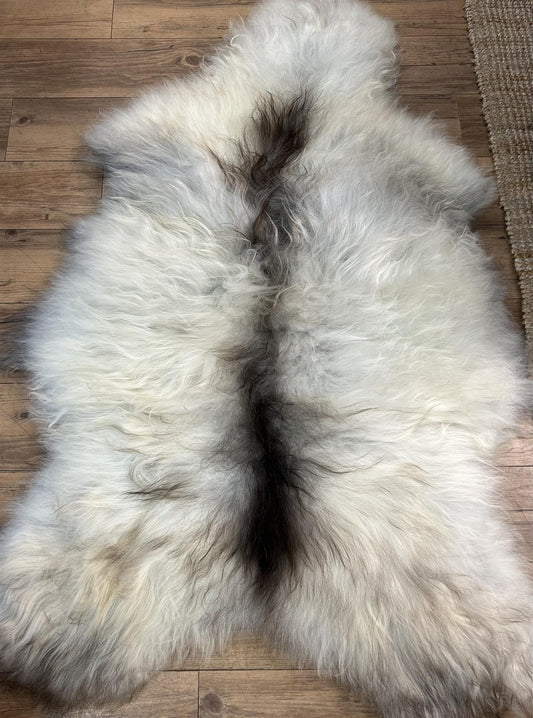 Norsk Saueskinn 110-120cm Grå variert