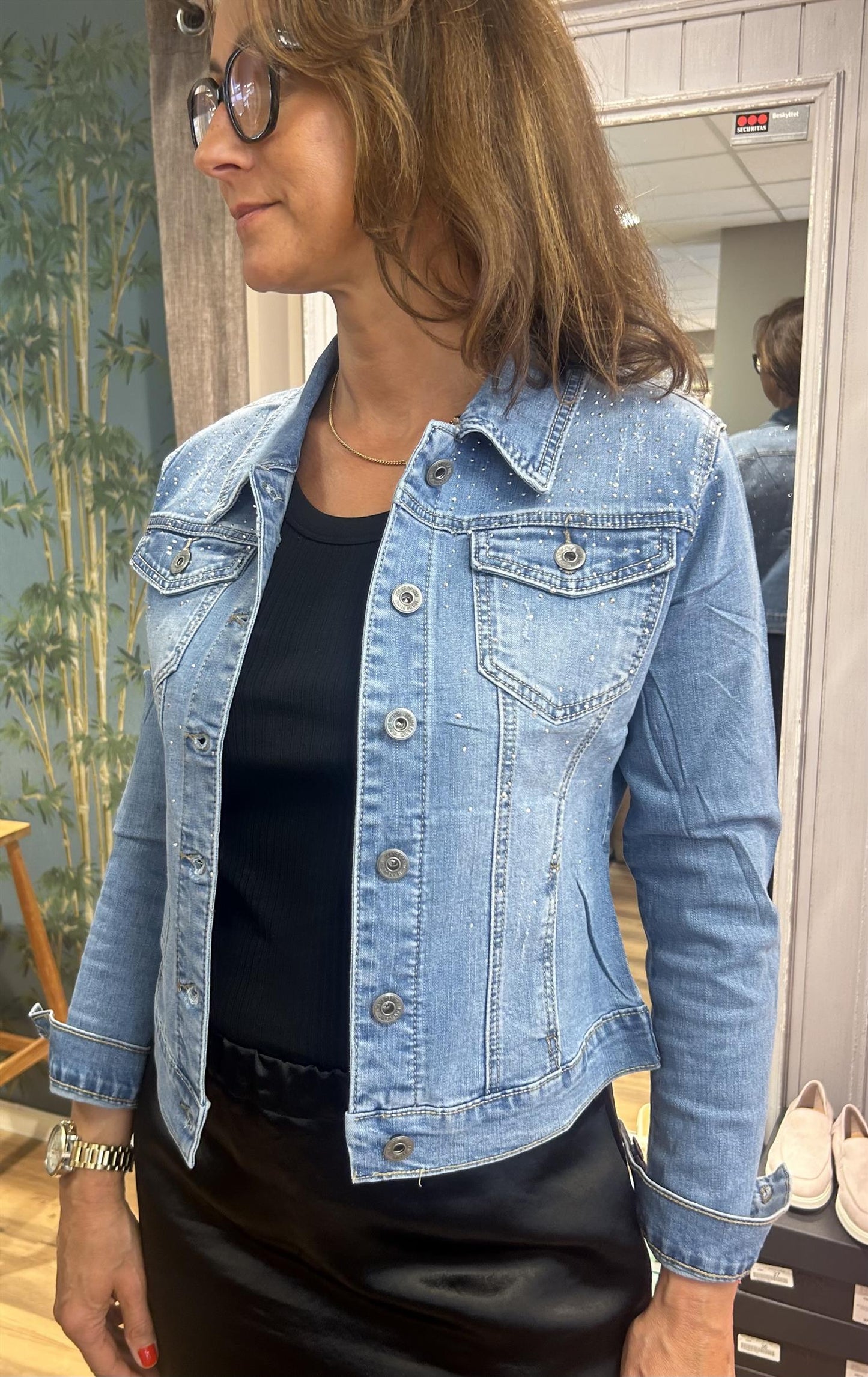 Simplicity denim jakke med strass