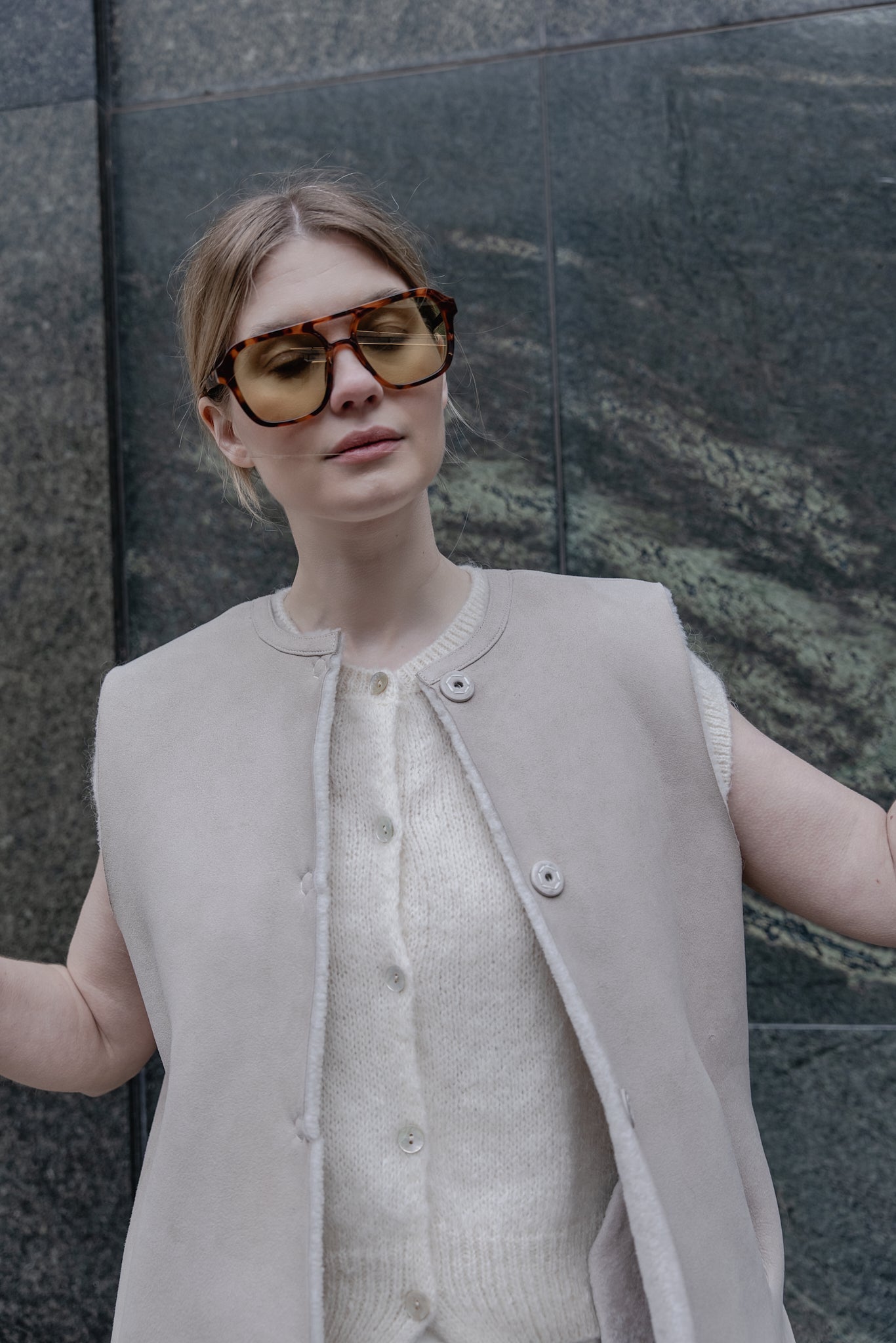 Utzon Heidis vendbar vest Beige
