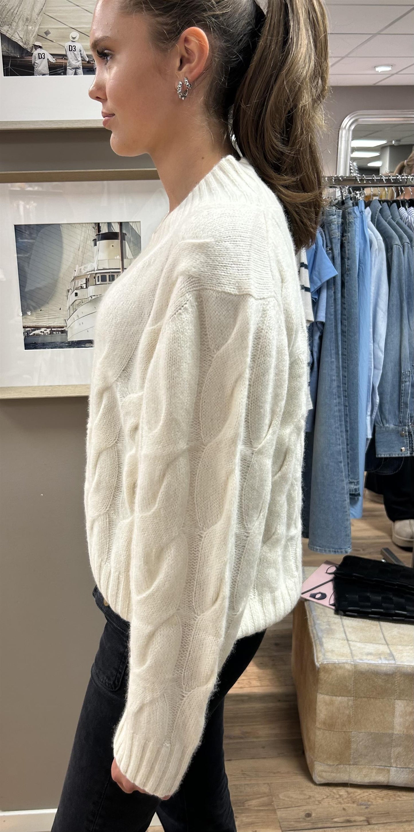 Allude Pullover V-hals og flettestrikk Off-White