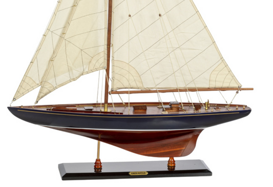 Seilbåt "Endeavour" L:120cm