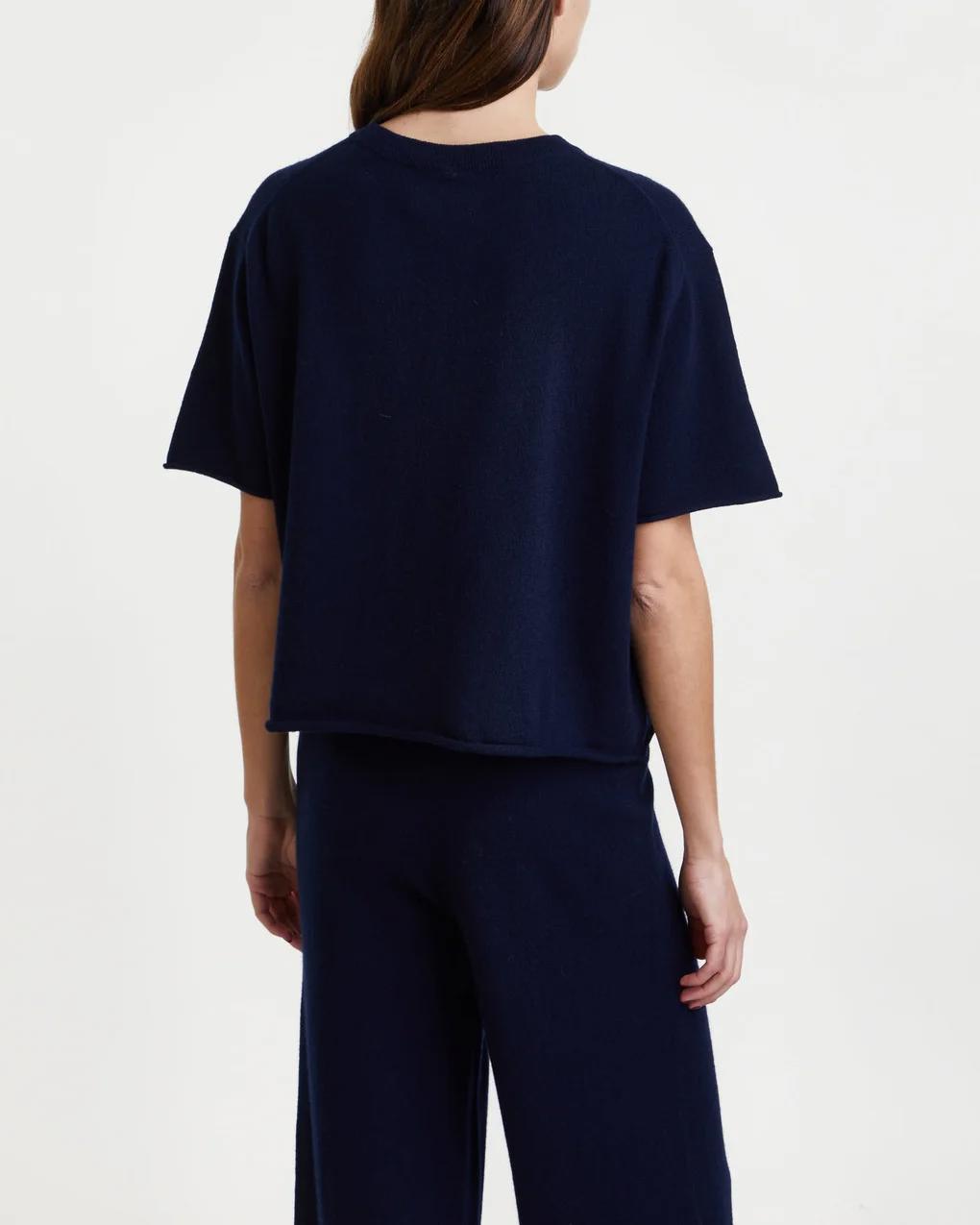 Lisa Yang Cila T-shirt Mørkeblå - ZhosLaila