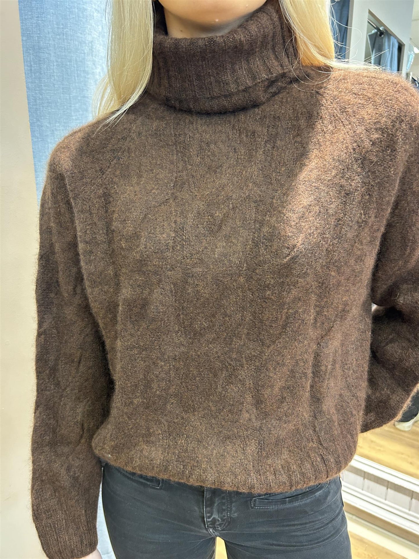 Allude høyhalset krage genser Brun - ZhosLaila