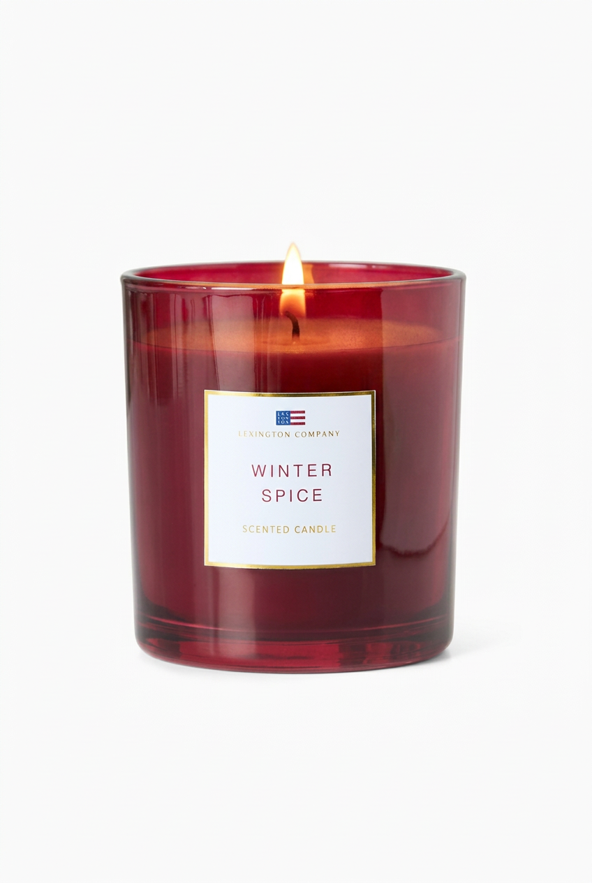 Rødt Winter Spice-duftlys med tent flamme